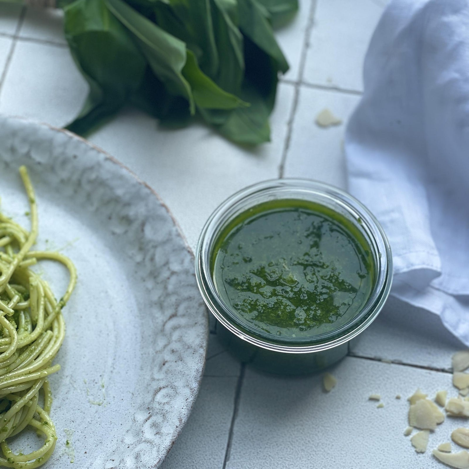 Pesto z czosnku niedźwiedziego