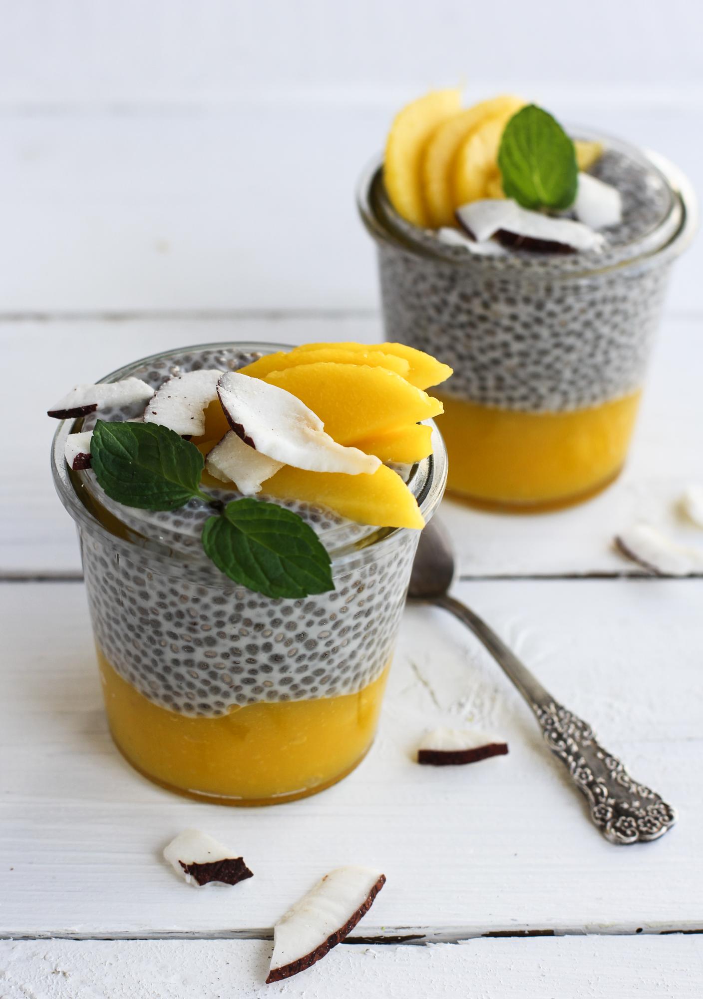 Budyń chia z mango