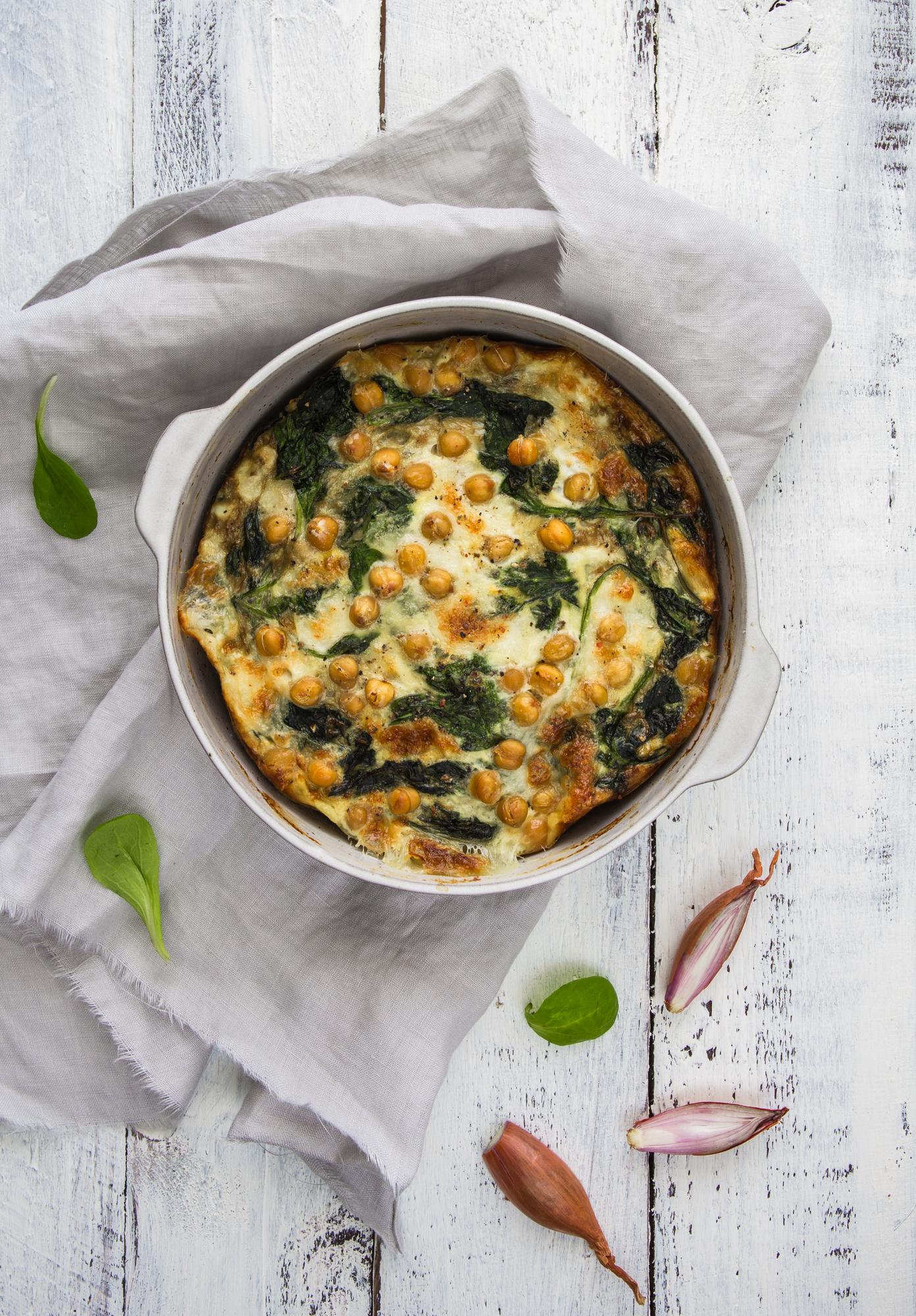 Jajka zapiekane ze szpinakiem