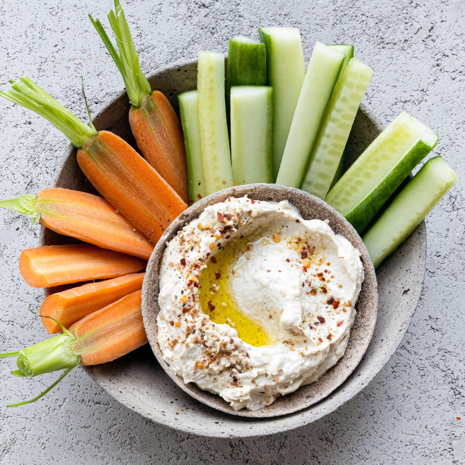 Hummus z warzywami