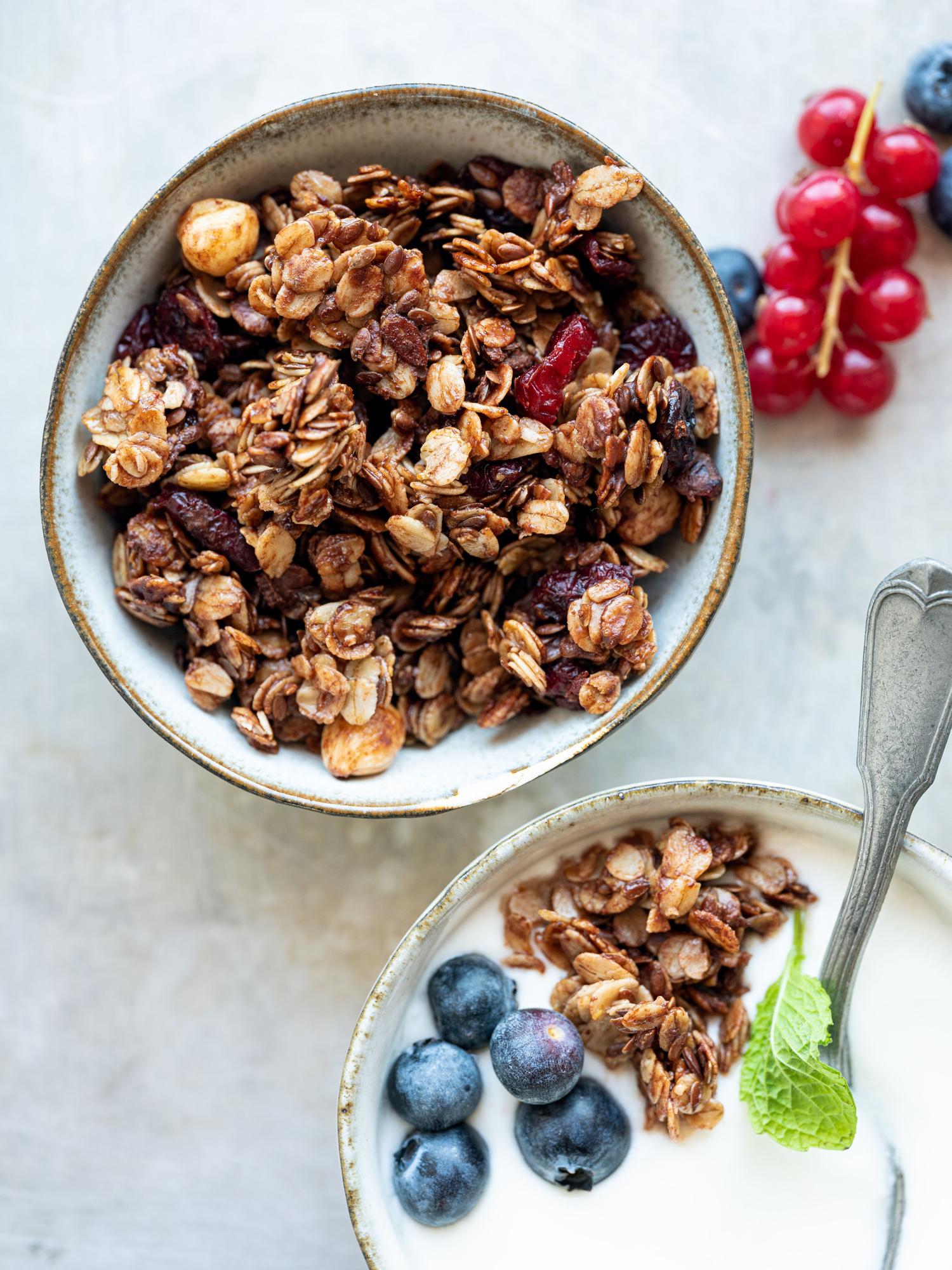 Granola orzechowa z cynamonem