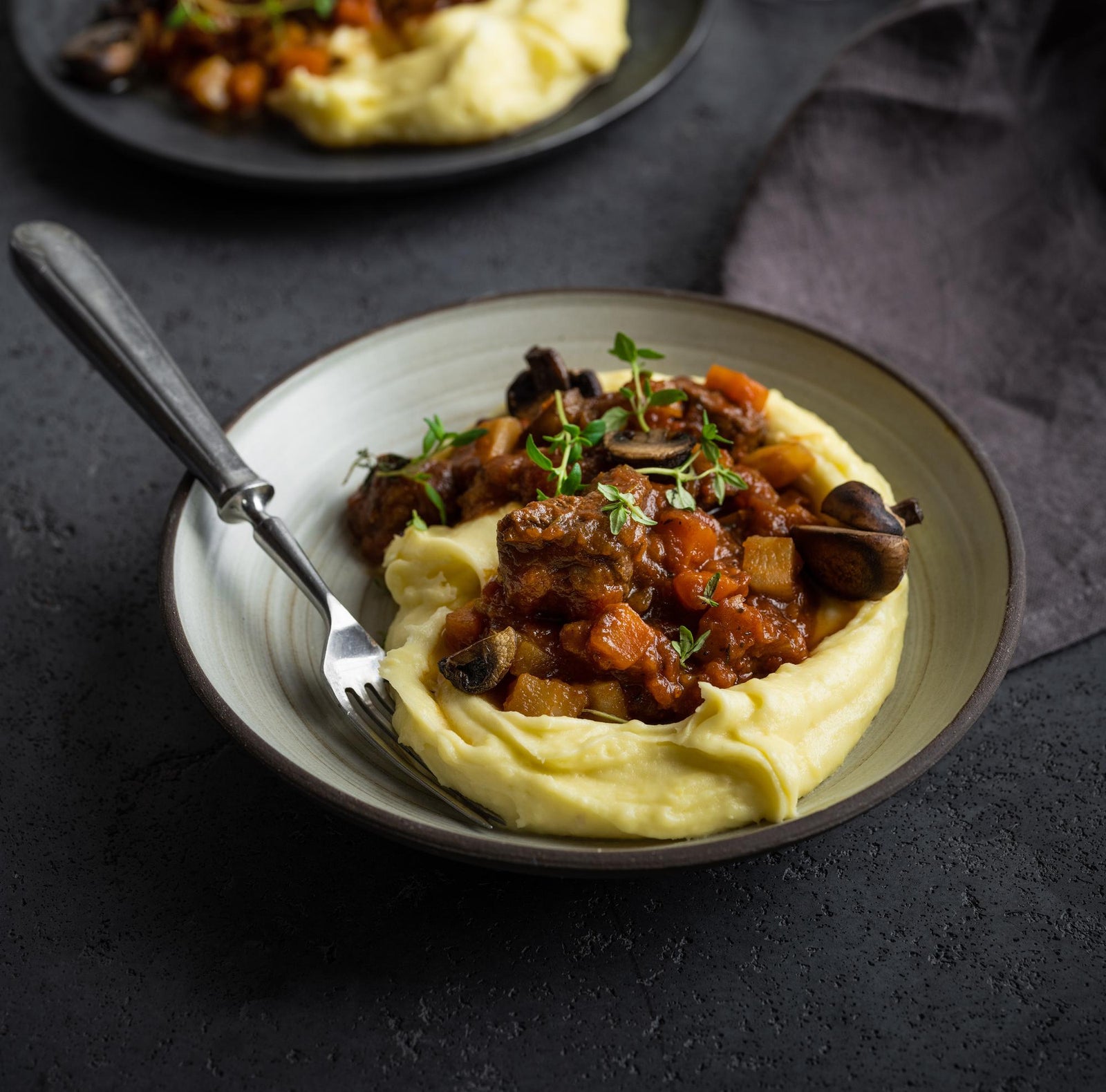 Ragout z wołowiny i warzyw korzeniowych w occie winnym