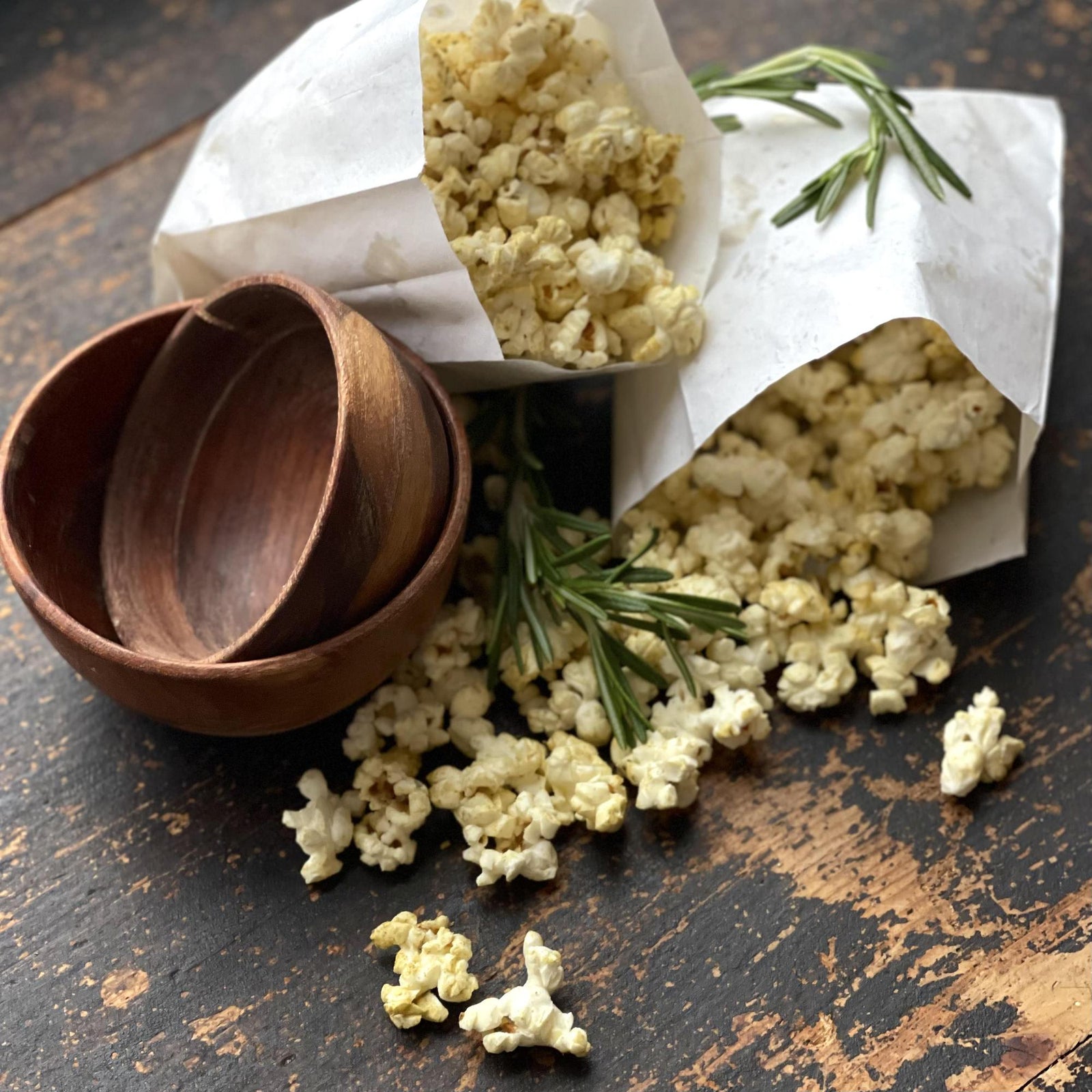 Popcorn z rozmarynem