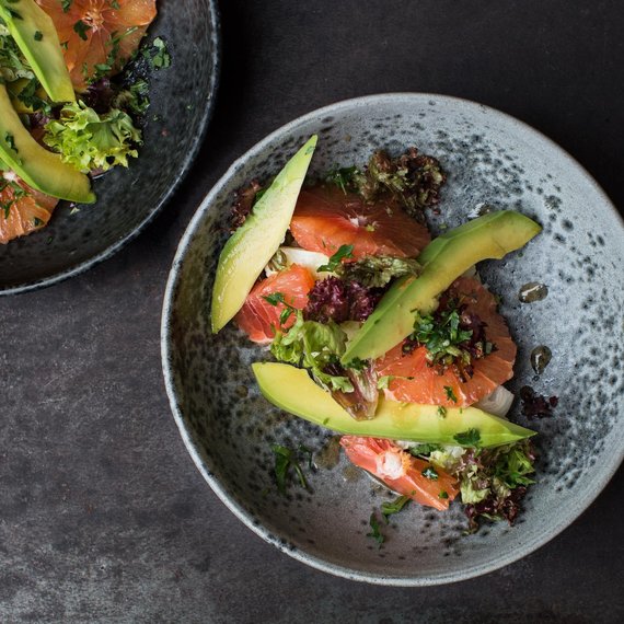 Sałatka z awokado i grejpfrutem