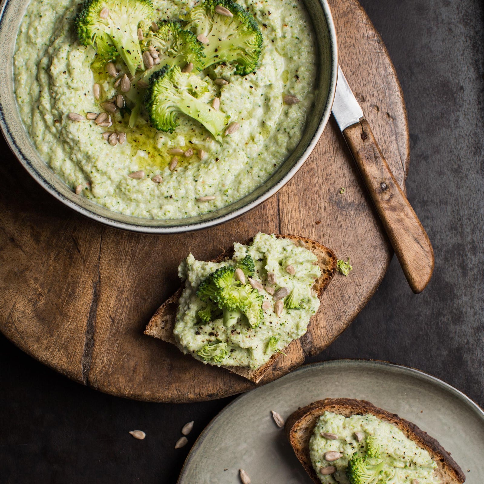Ekspresowa pasta brokułowa do pieczywa