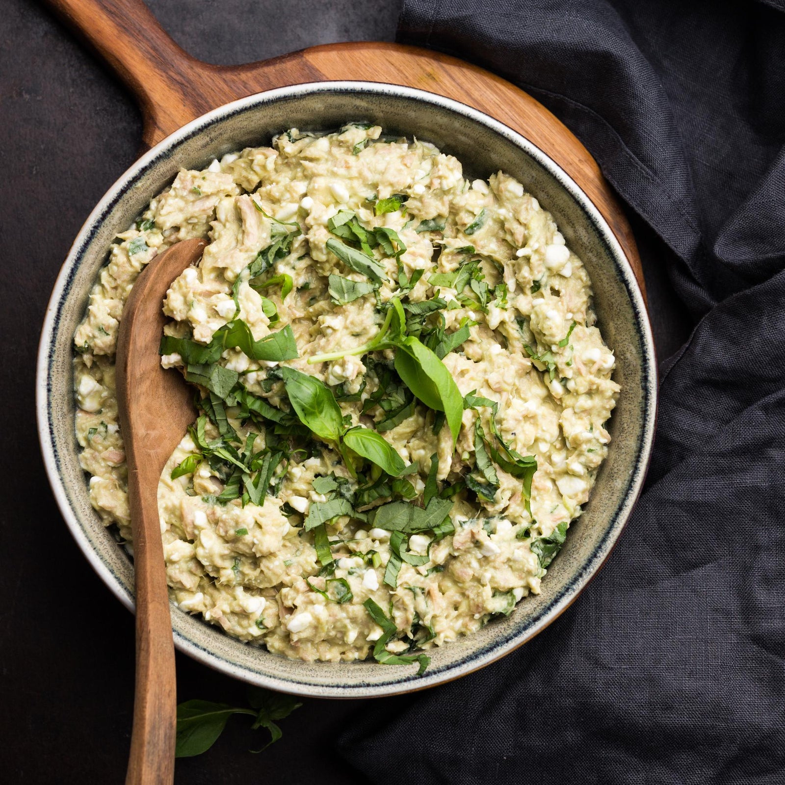 Ekspresowa pasta do pieczywa z tuńczykiem i awokado
