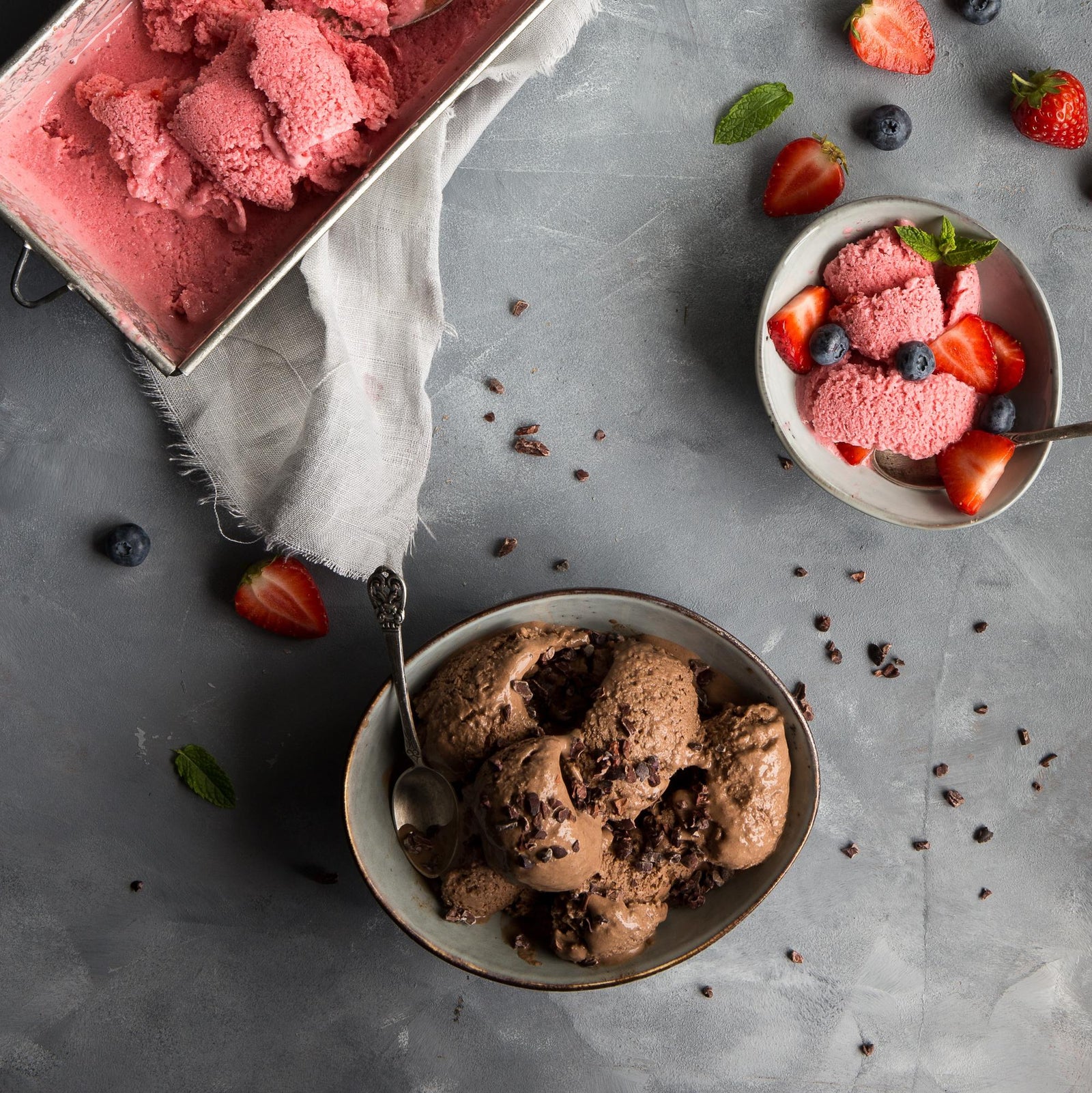 Czekoladowy jogurt mrożony