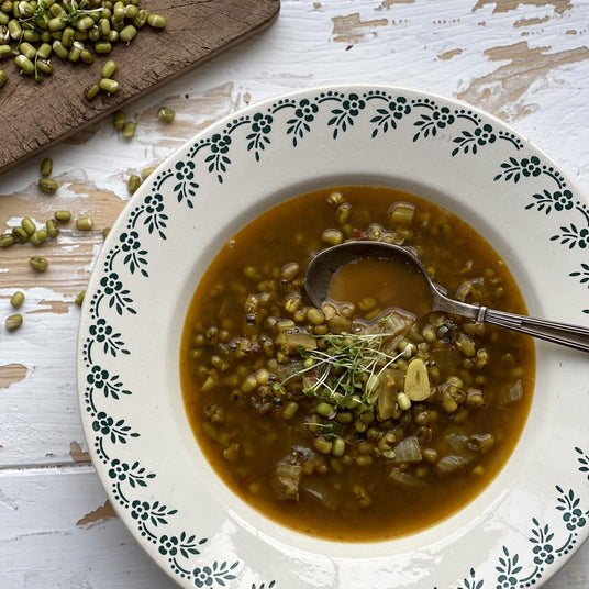 Zupa z fasoli mung